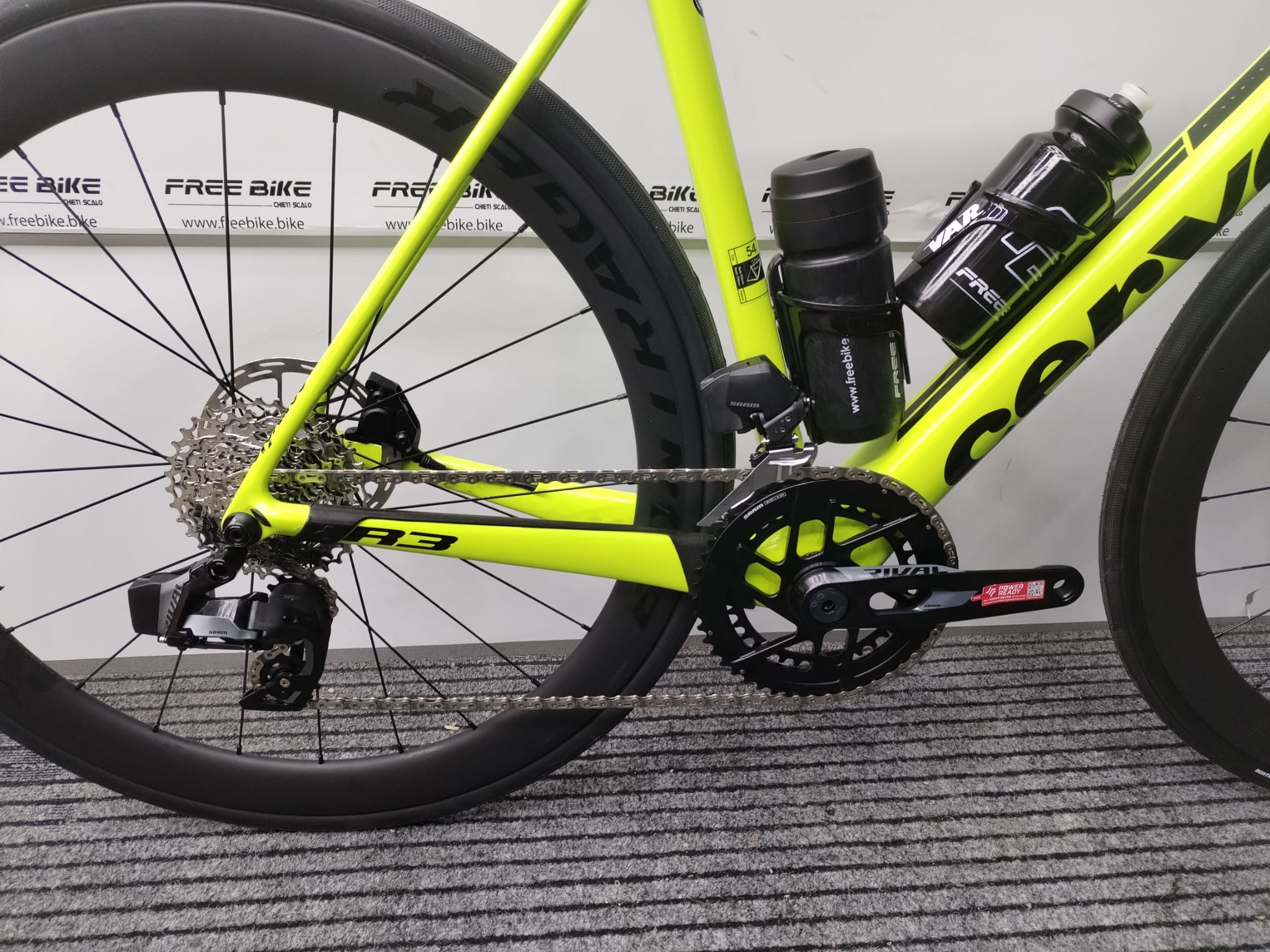 Bici da corsa carbonio Cervélo R3 Disc - M 54 - immagine 3