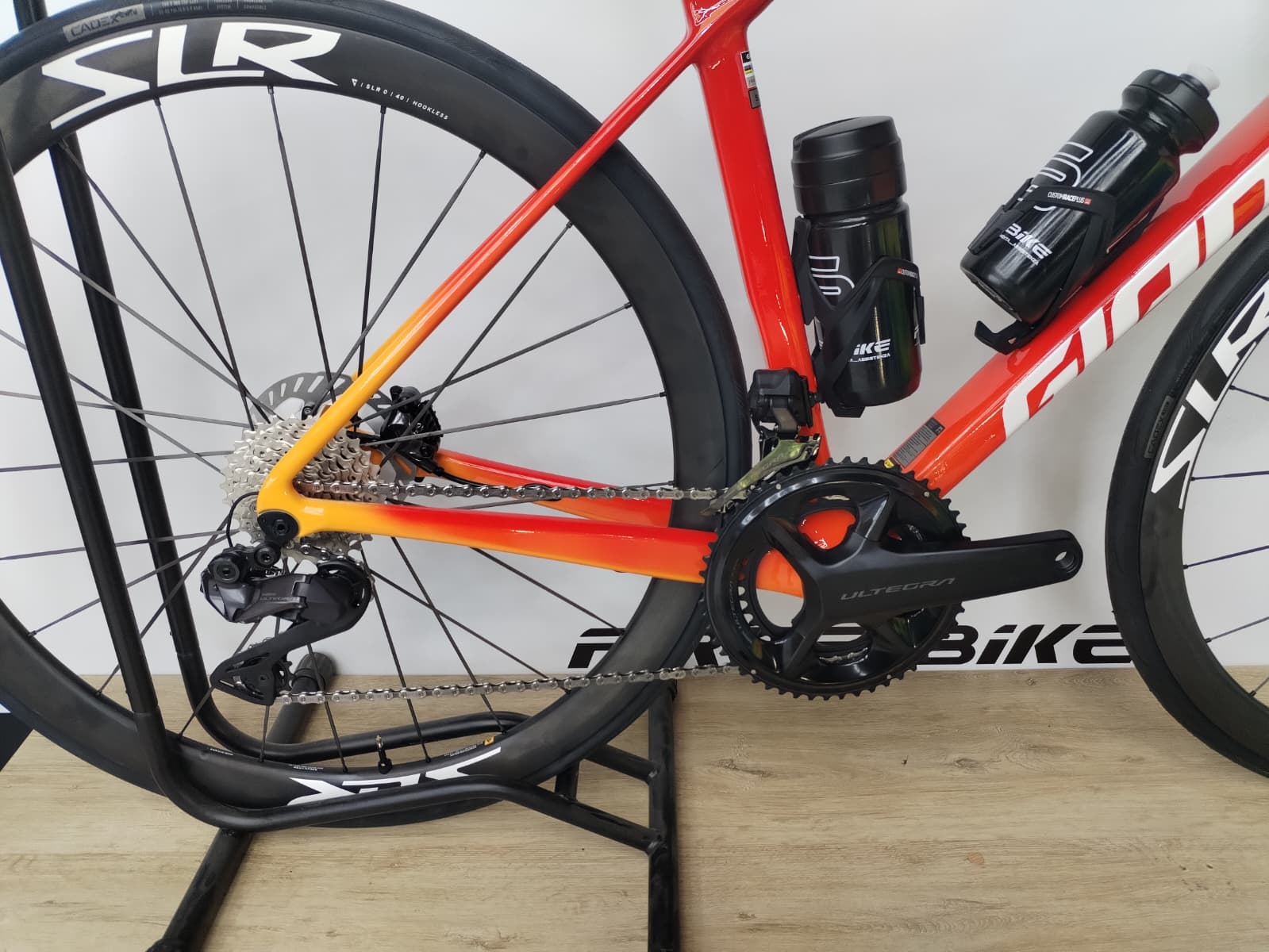 Giant TCR Advanced Pro Di2 Black Rosso Corsa - immagine 2