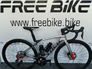Trek Madone SL 7 Gen 8 Lunar Silver - XS