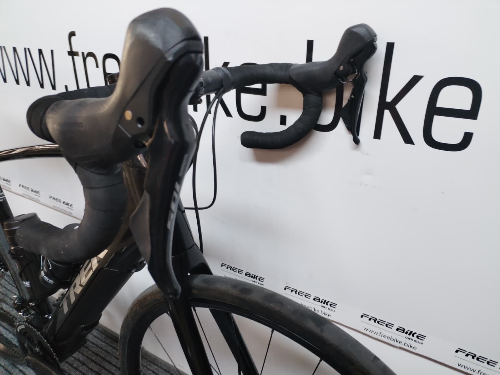Bici da corsa elettrica Trek Domane+ ALR - XL 58 - immagine 4