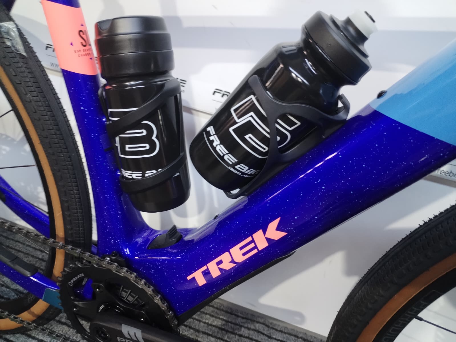 Bici Gravel carbonio elettrica Trek Checkpoint+ SL 5 - M - immagine 3