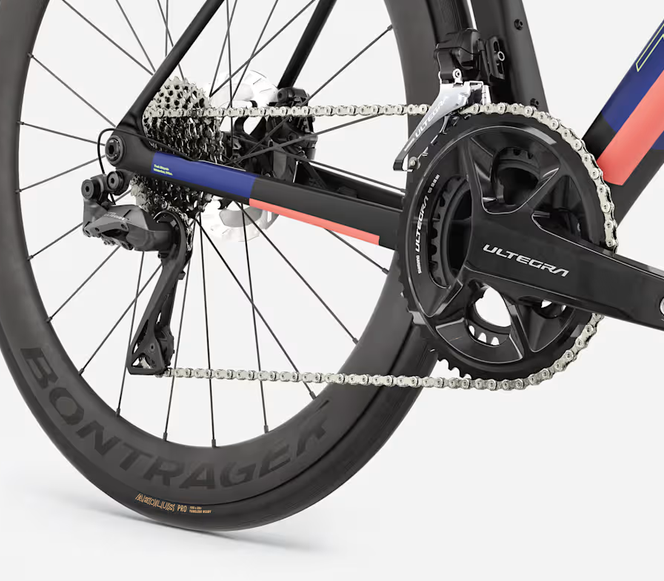 Trek Madone SL 7 Gen 8 Matte Cobalt Blue, Trek Black, Living Coral - Image 4