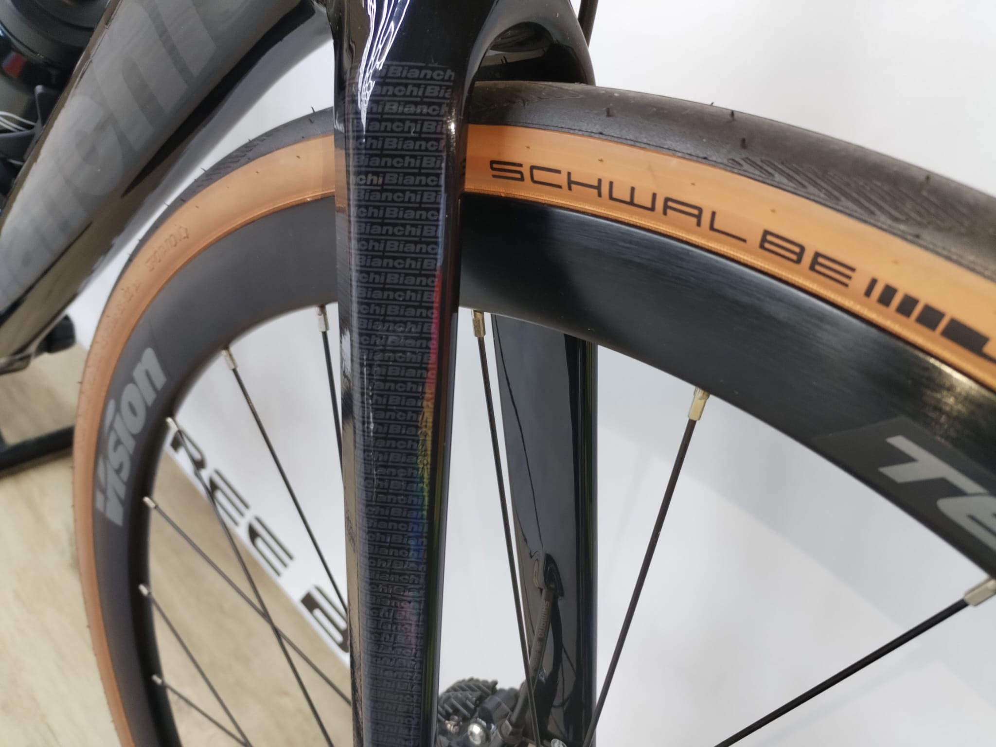Bici da corsa Bianchi Sprint Disc - 55 - immagine 4