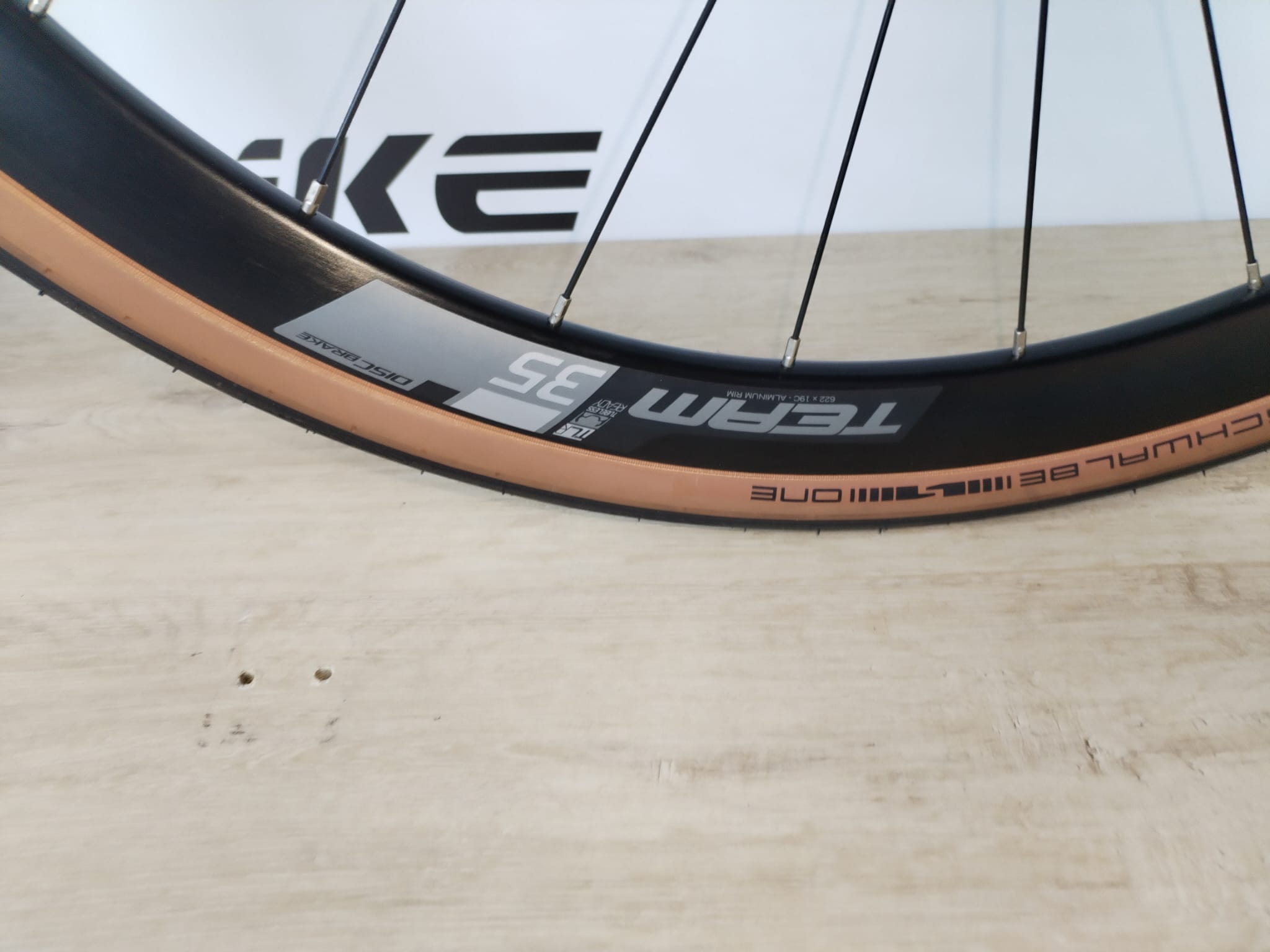 Bici da corsa Bianchi Sprint Disc - 55 - immagine 5