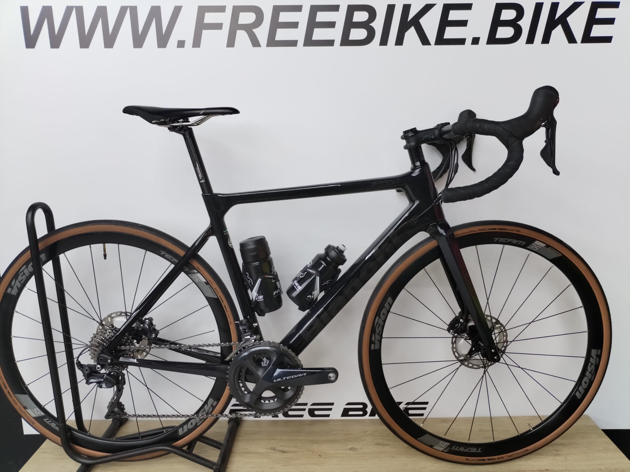 Bici da corsa Bianchi Sprint Disc - 55