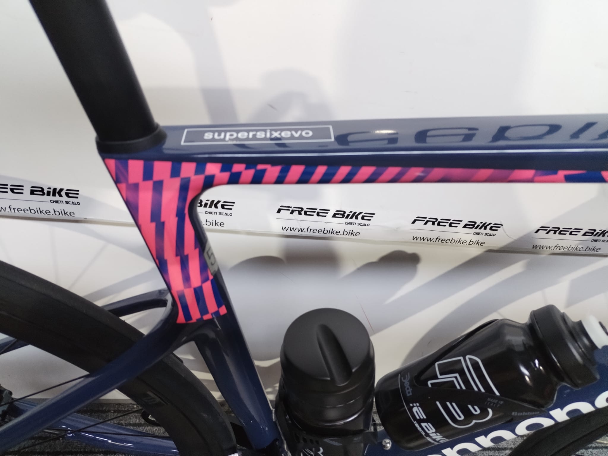 Bici da corsa Cannondale SuperSix EVO Hi-Mod Disc - 51 - immagine 4