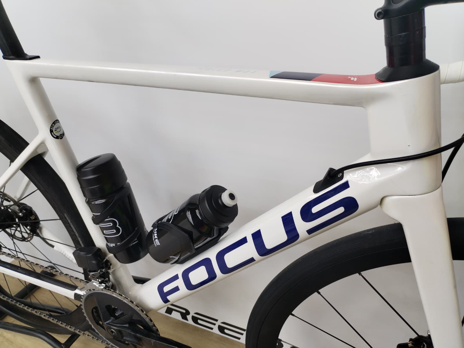 Bici da corsa Focus Izalco Max Disc Rival AXS - L - immagine 3