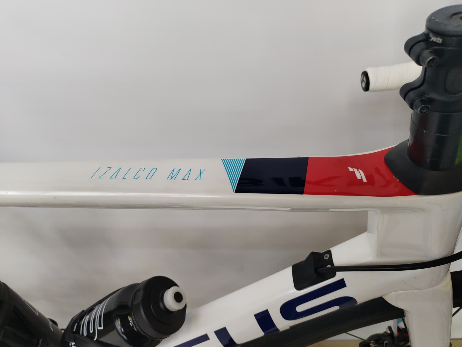Bici da corsa Focus Izalco Max Disc Rival AXS - L - immagine 4