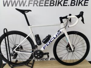 Vélo de course Focus Izalco Max Disc Rival AXS – L