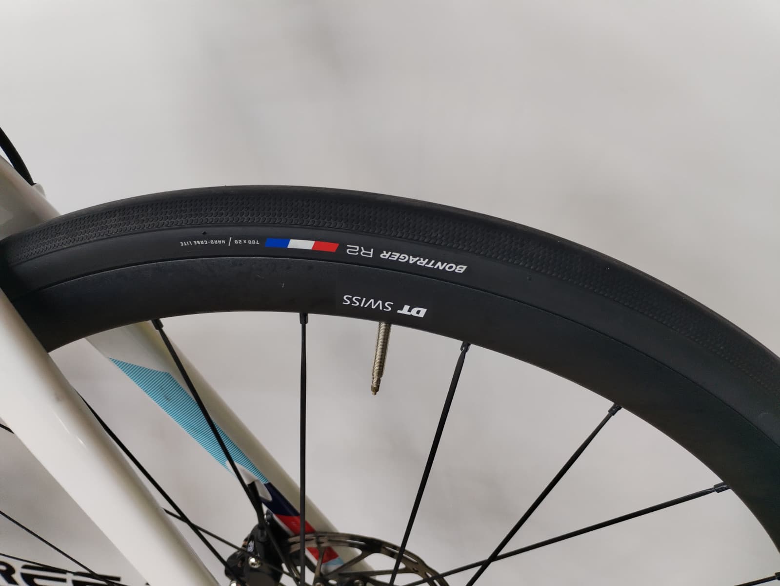 Bici da corsa Focus Izalco Max Disc Rival AXS - L - immagine 6