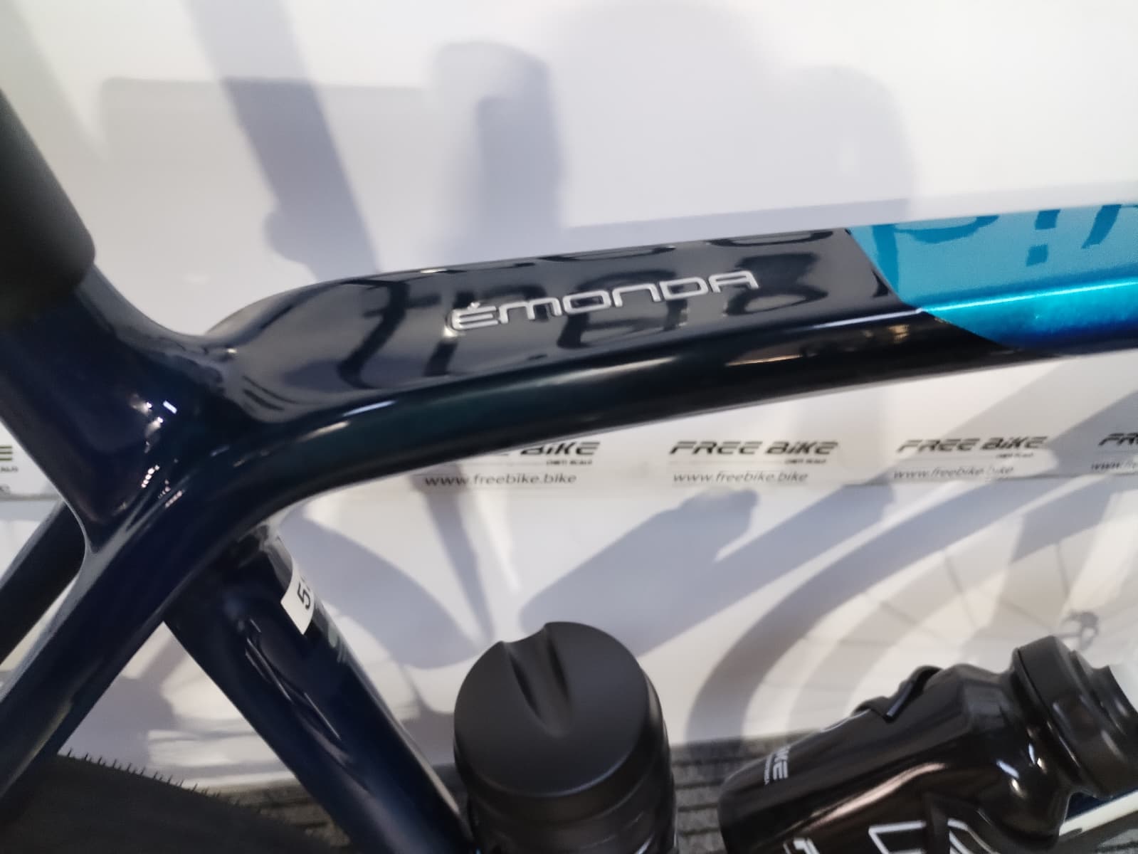 Bici da corsa Trek Emonda SL 5 Disc Pro - 58 - immagine 7