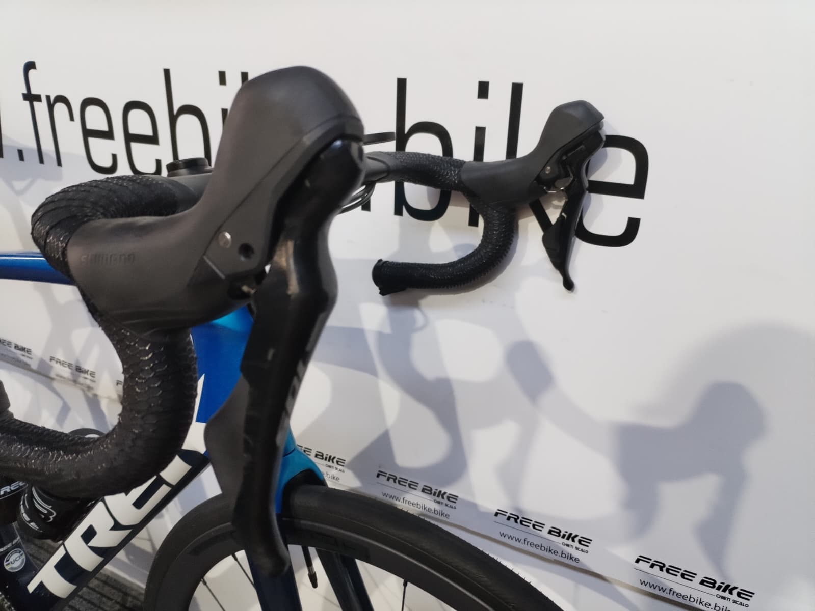 Bici da corsa Trek Emonda SL 5 Disc Pro - 58 - immagine 2