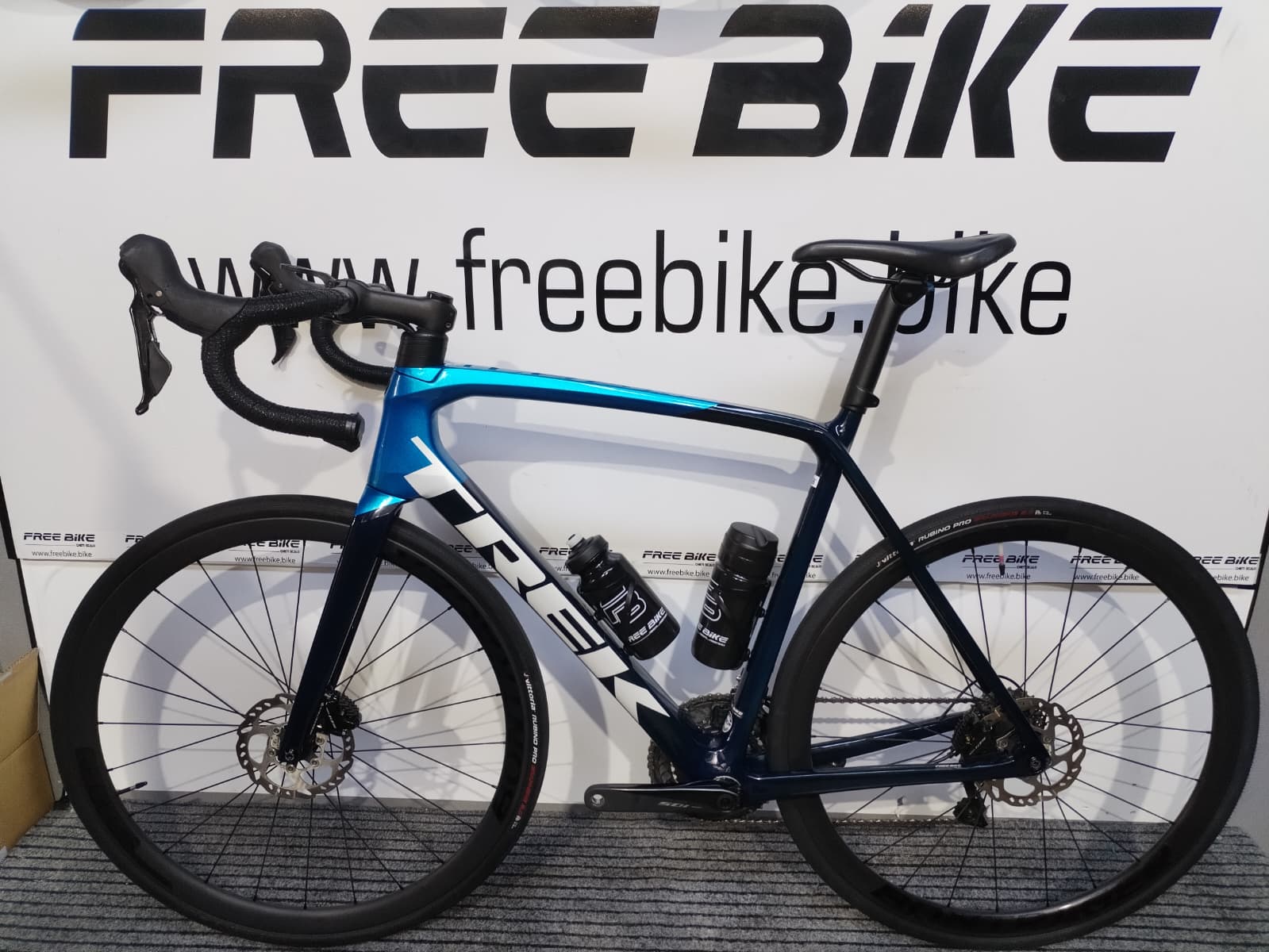 Bici da corsa Trek Emonda SL 5 Disc Pro - 58 - immagine 4