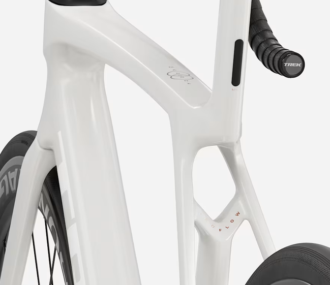 Trek Madone SL 6 AXS Gen 8 Era White - immagine 3