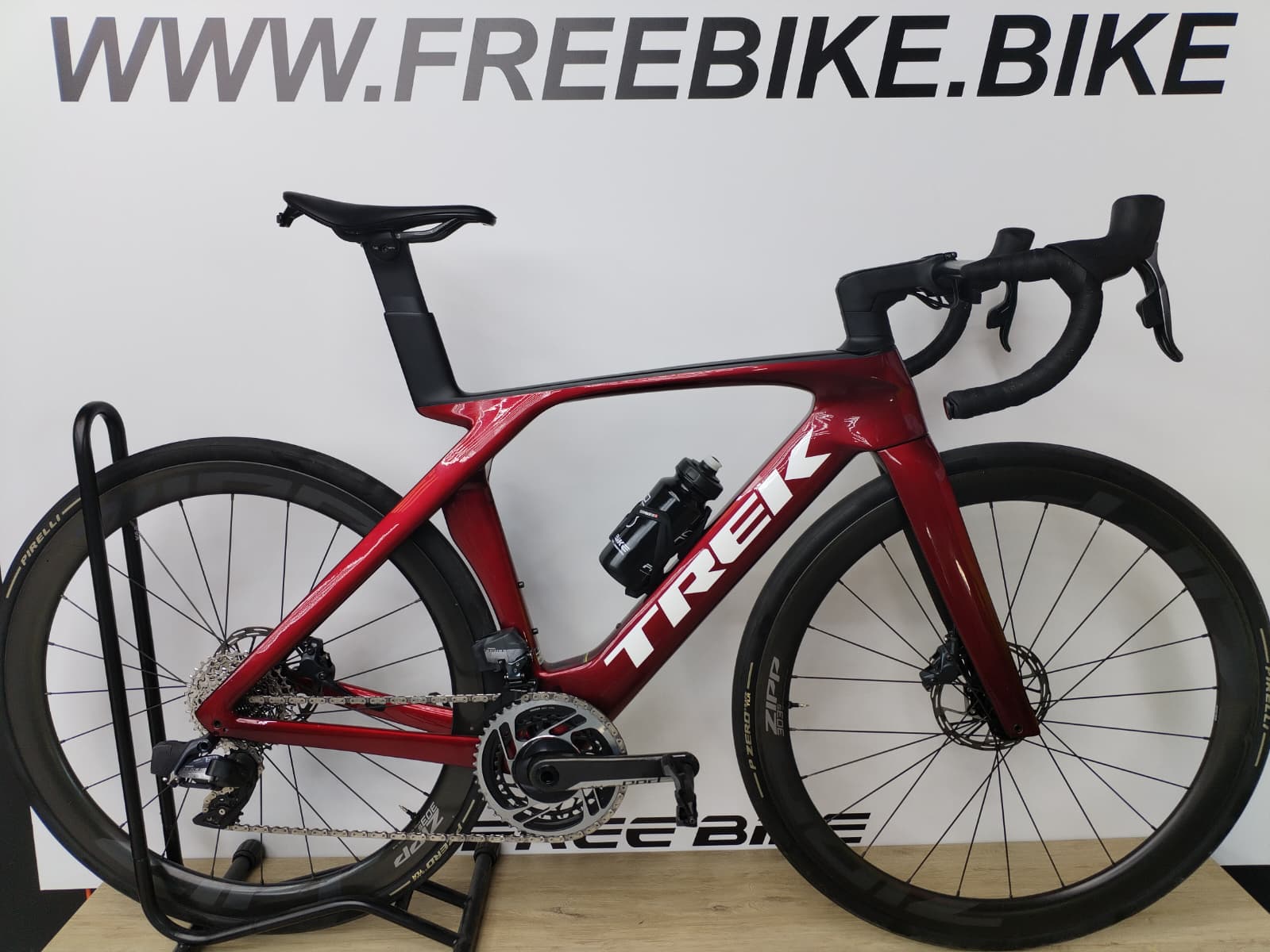 Trek Madone SL Gen 7 Crimson - 54
