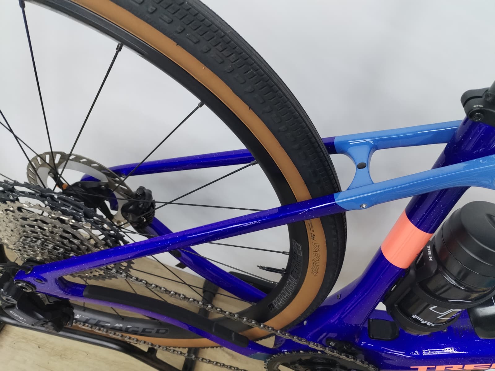 Bici carbonio elettrica Trek Checkpoint+ SL 5 - S - immagine 7