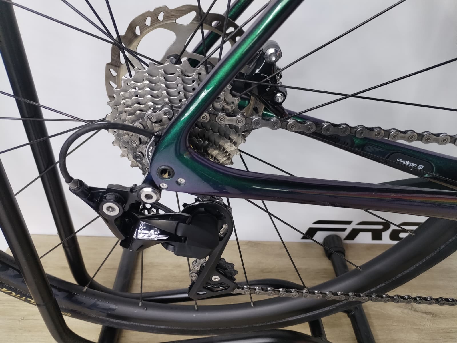 Bici da corsa Trek Emonda Disc SL 5 Disc - 56 H2 - immagine 3
