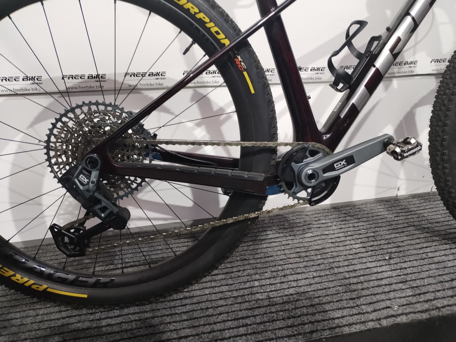 MTB carbonio Trek Procaliber 9.7 AXS - M - immagine 2