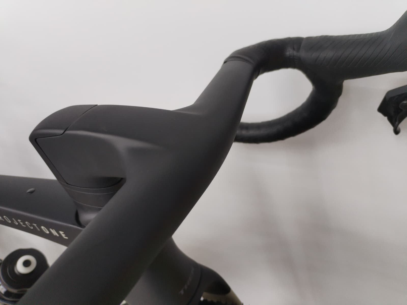 Trek Checkmate SLR 9 AXS Matte Trek Black Matte Deep Smoke - immagine 4